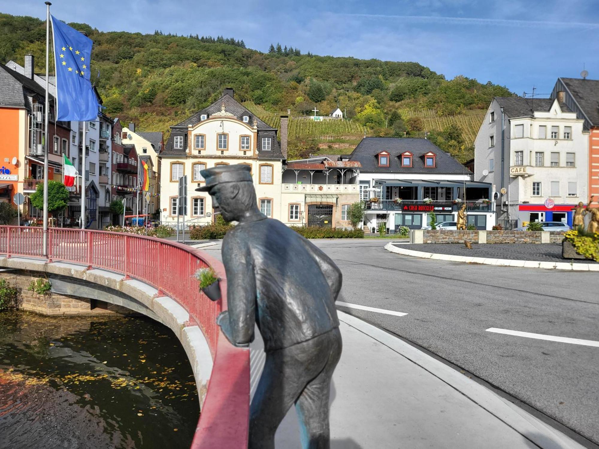 Ferienhaus-Am-Alten-Stadttor Ediger-Eller Luaran gambar